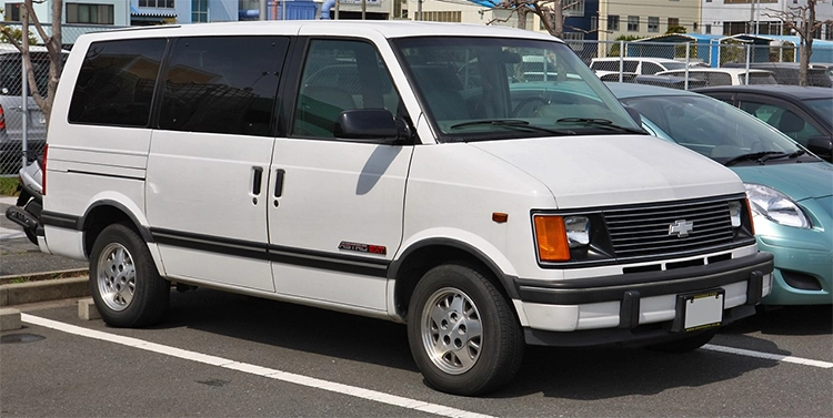 Chevrolet GMC Astro 1997 – 1999